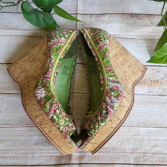 🌸 ZiGi Girl Floral Cork Wedges Peep Toe Size 10 - Picture 3 of 7